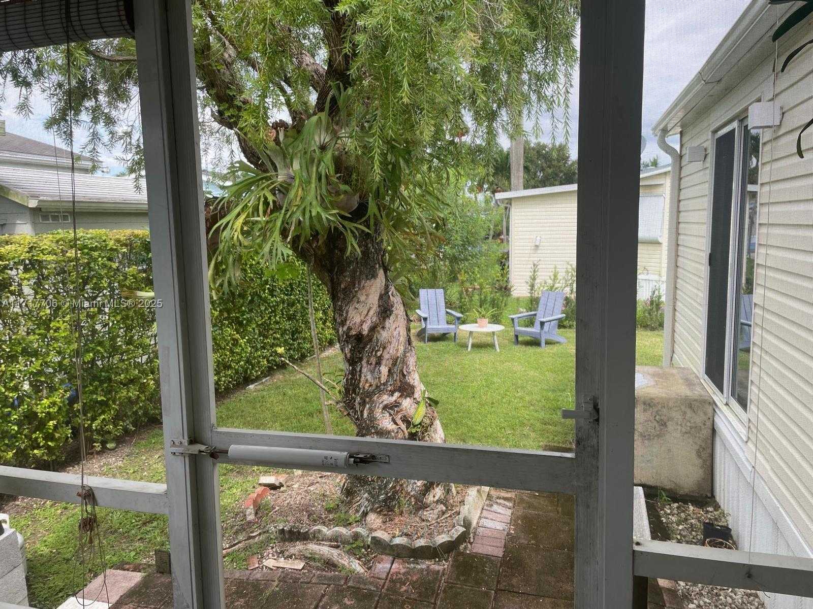 Small Image of 35303 SOUTH WEST 180TH AVE, Homestead Number 21