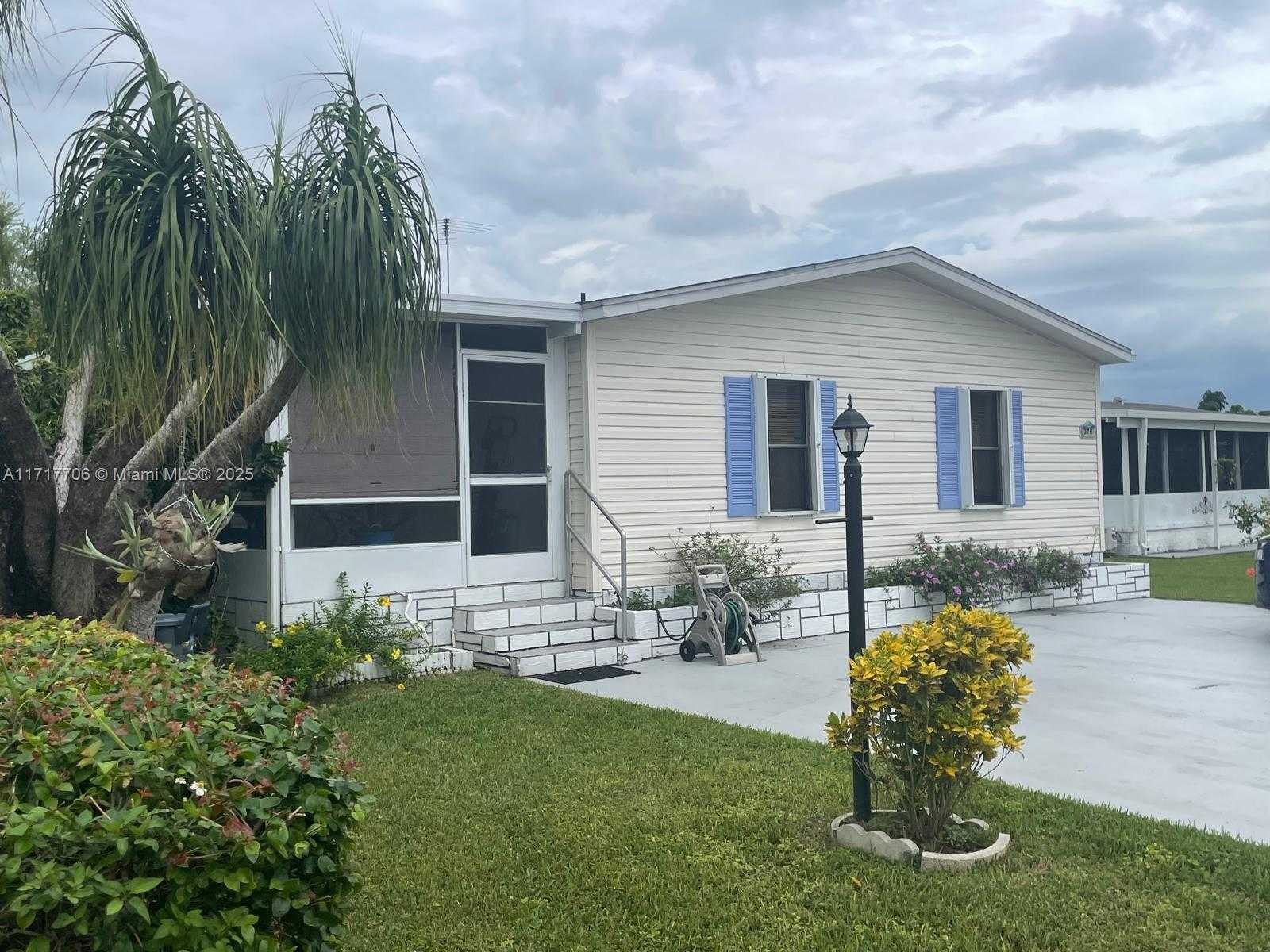 Small Image of 35303 SOUTH WEST 180TH AVE, Homestead Number 25