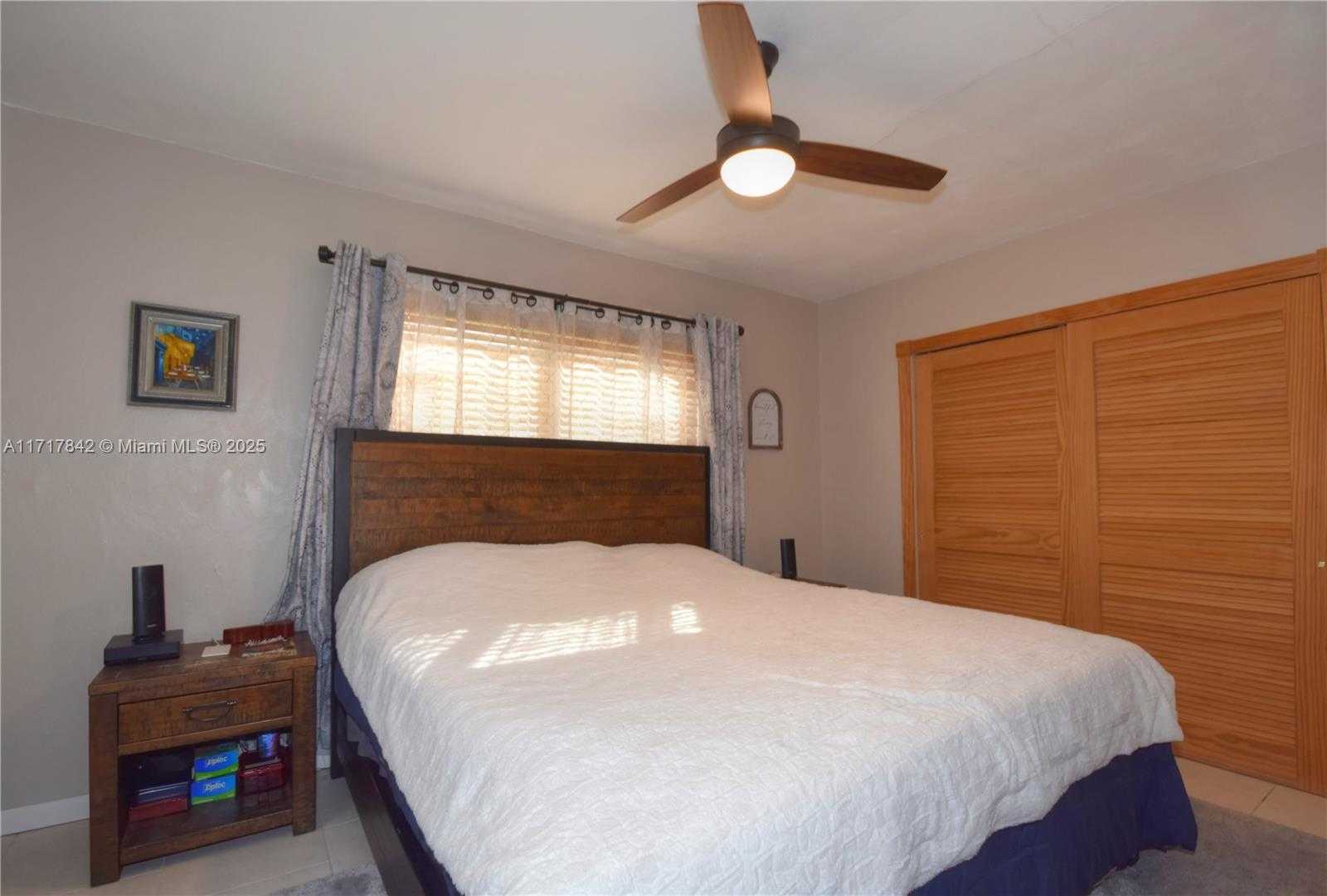 Small Image of 901 SOUTH WEST 18TH CT, Fort Lauderdale Number 19
