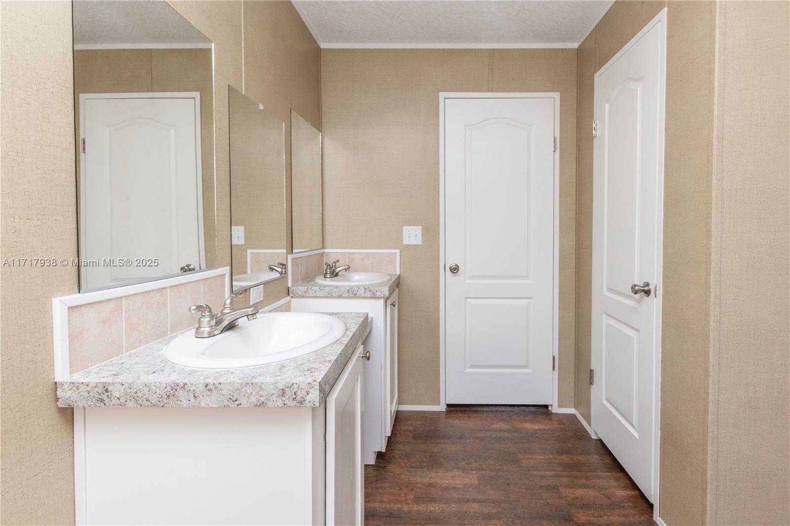 Small Image of 21661 NORTH WEST 8TH CT, Pembroke Pines Number 13