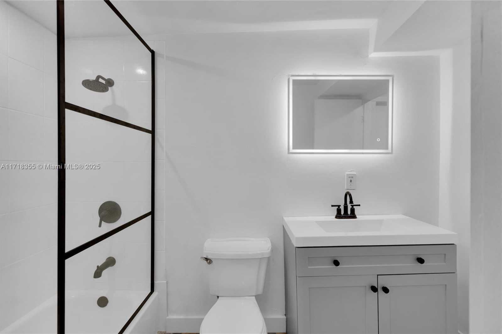 Small Image of 649 NORTH WEST 24TH AVE, Fort Lauderdale Number 27