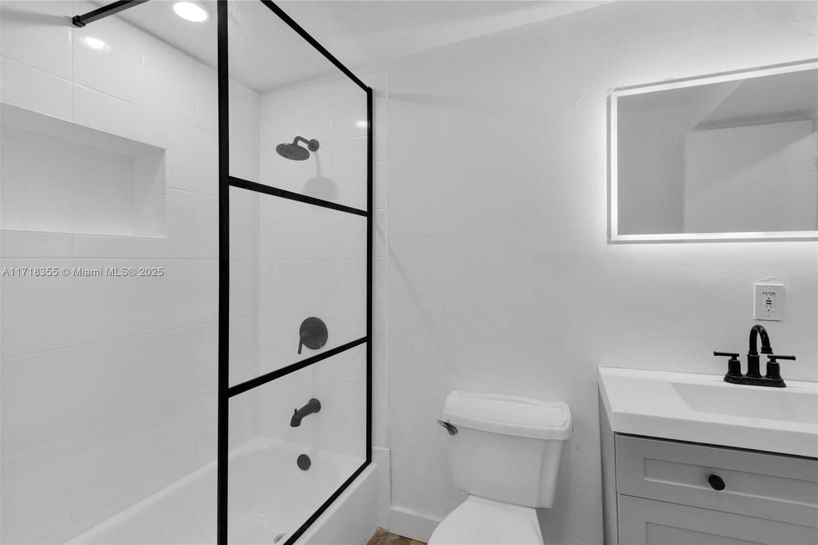 Small Image of 649 NORTH WEST 24TH AVE, Fort Lauderdale Number 29