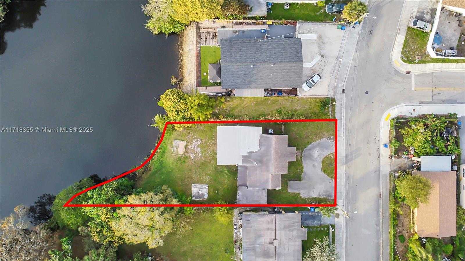 Small Image of 649 NORTH WEST 24TH AVE, Fort Lauderdale Number 3