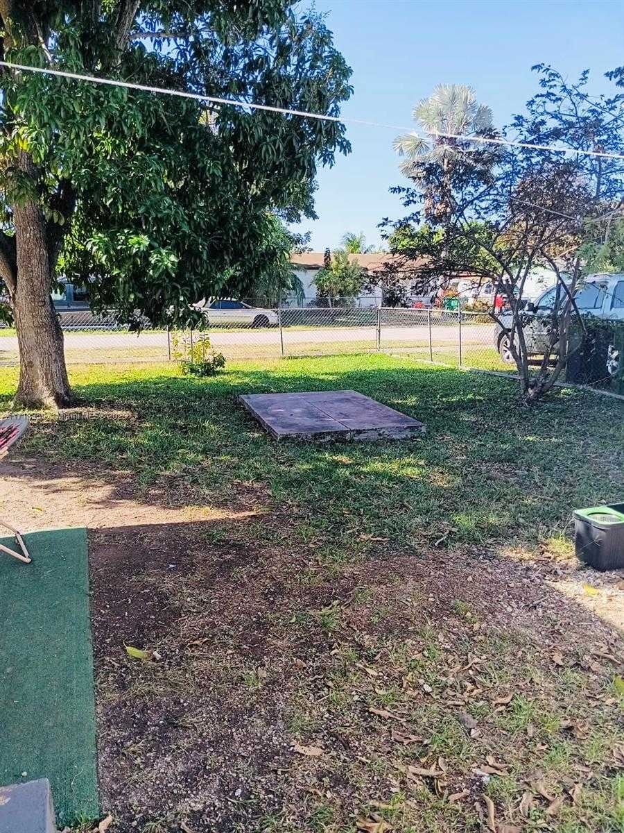 Small Image of 15321 SOUTH WEST 308TH ST, Homestead Number 12