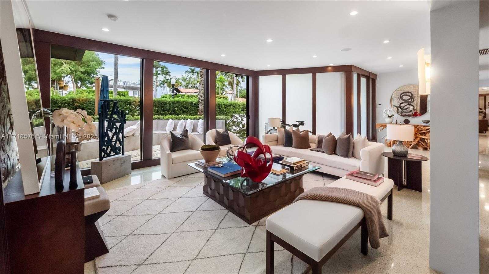 Small Image of 200 EAST RIVO ALTO DR, Miami Beach Number 53