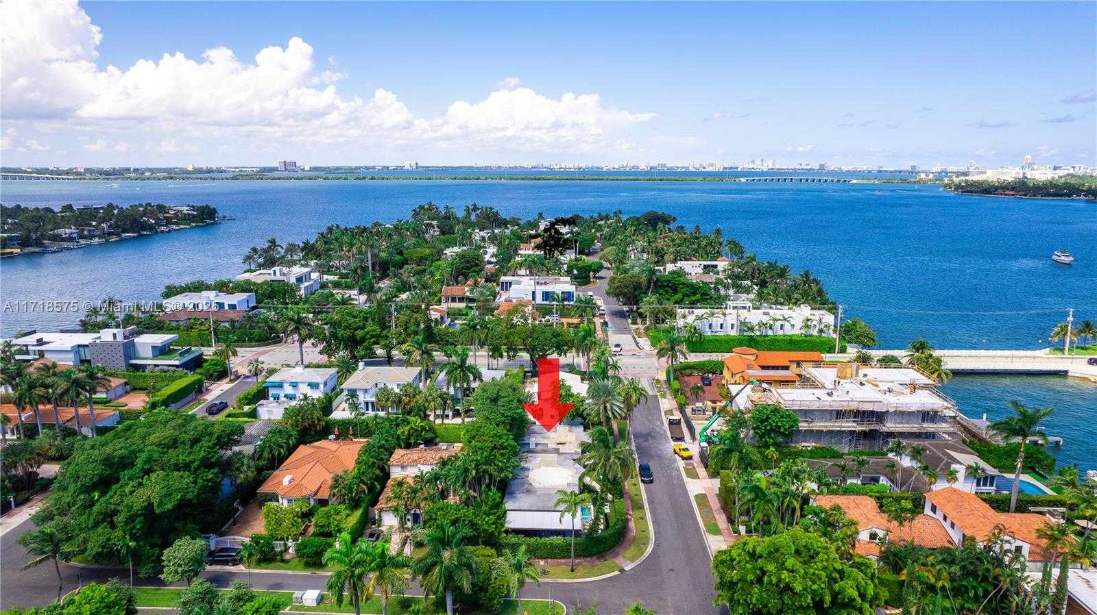 Small Image of 200 EAST RIVO ALTO DR, Miami Beach Number 6