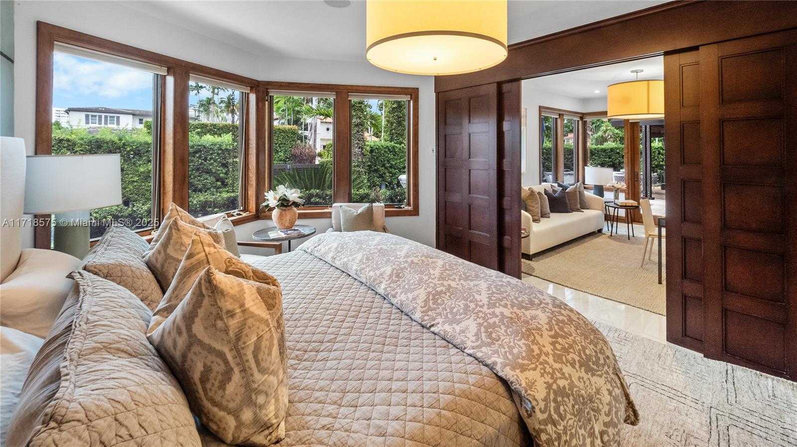 Small Image of 200 EAST RIVO ALTO DR, Miami Beach Number 81