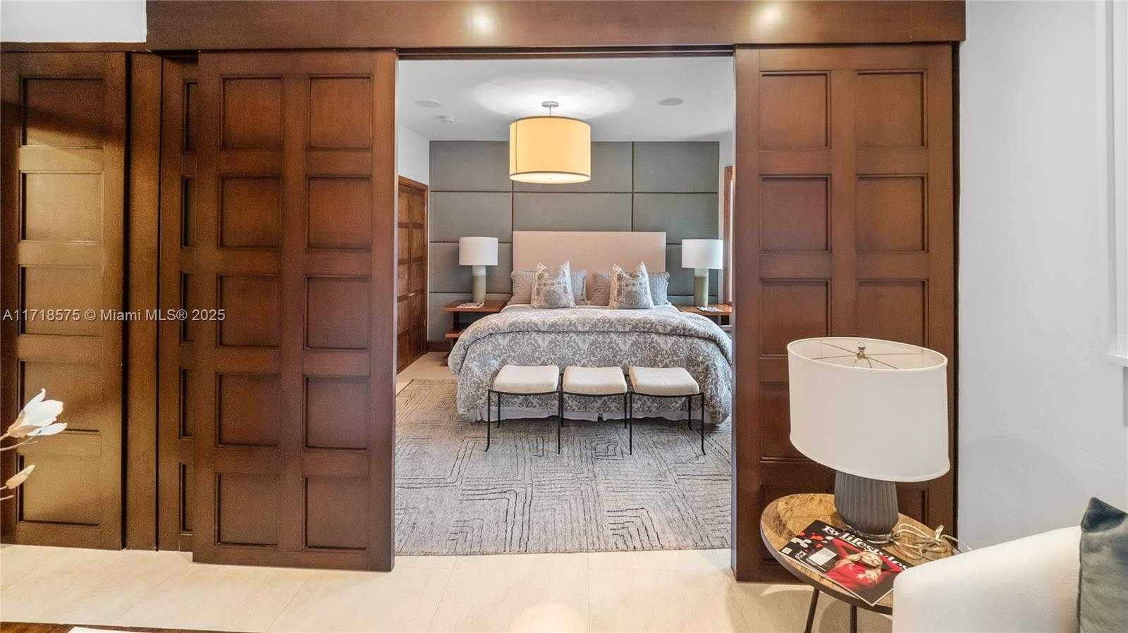 Small Image of 200 EAST RIVO ALTO DR, Miami Beach Number 83