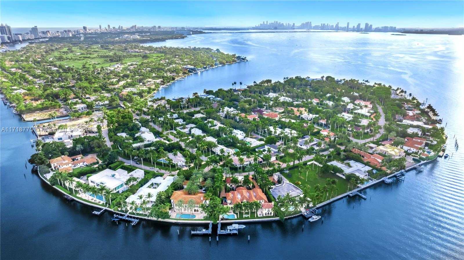 Small Image of 31 LA GORCE CIR, Miami Beach Number 4