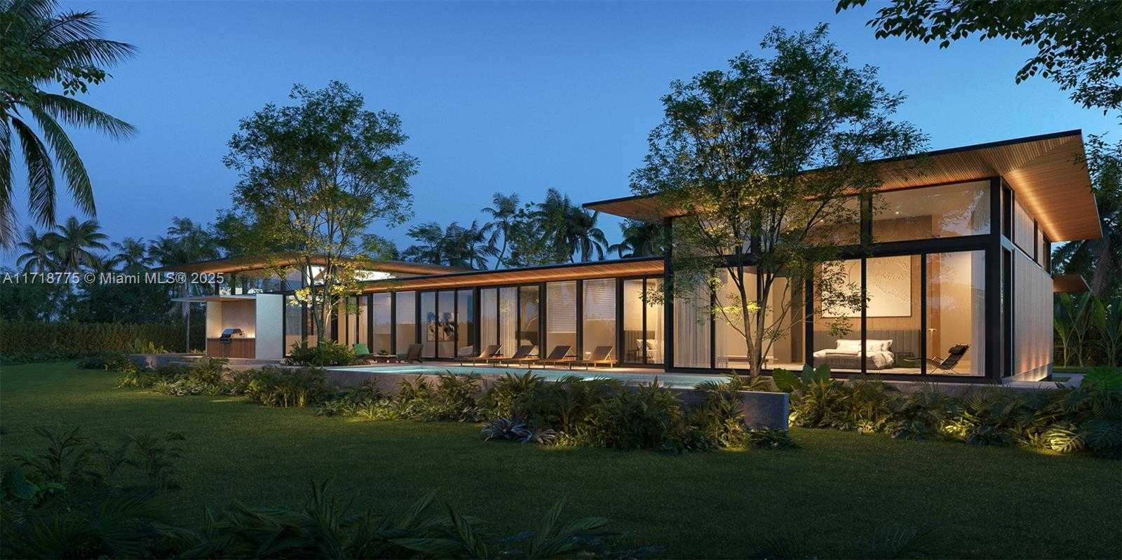 Small Image of 31 LA GORCE CIR, Miami Beach Number 5