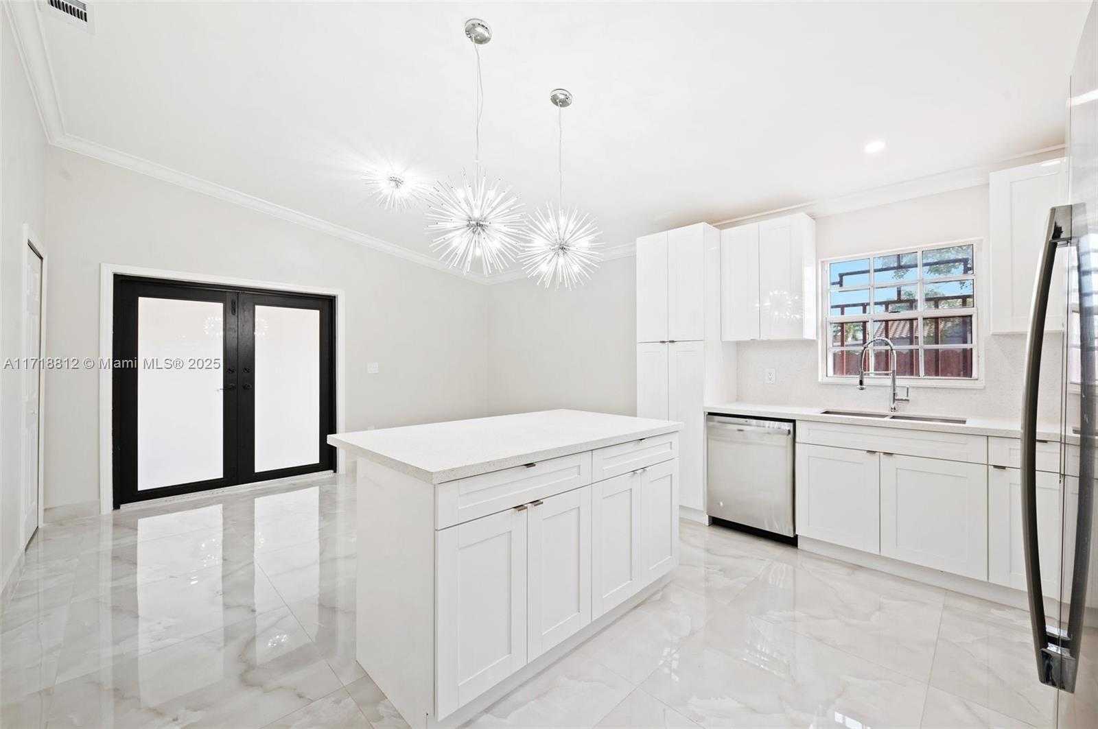 Small Image of 3203 WEST 70TH TER, Hialeah Number 8