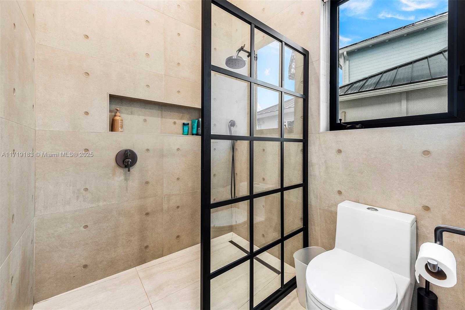 Small Image of 3701 NORTH EAST 26TH AVE, Lighthouse Point Number 52