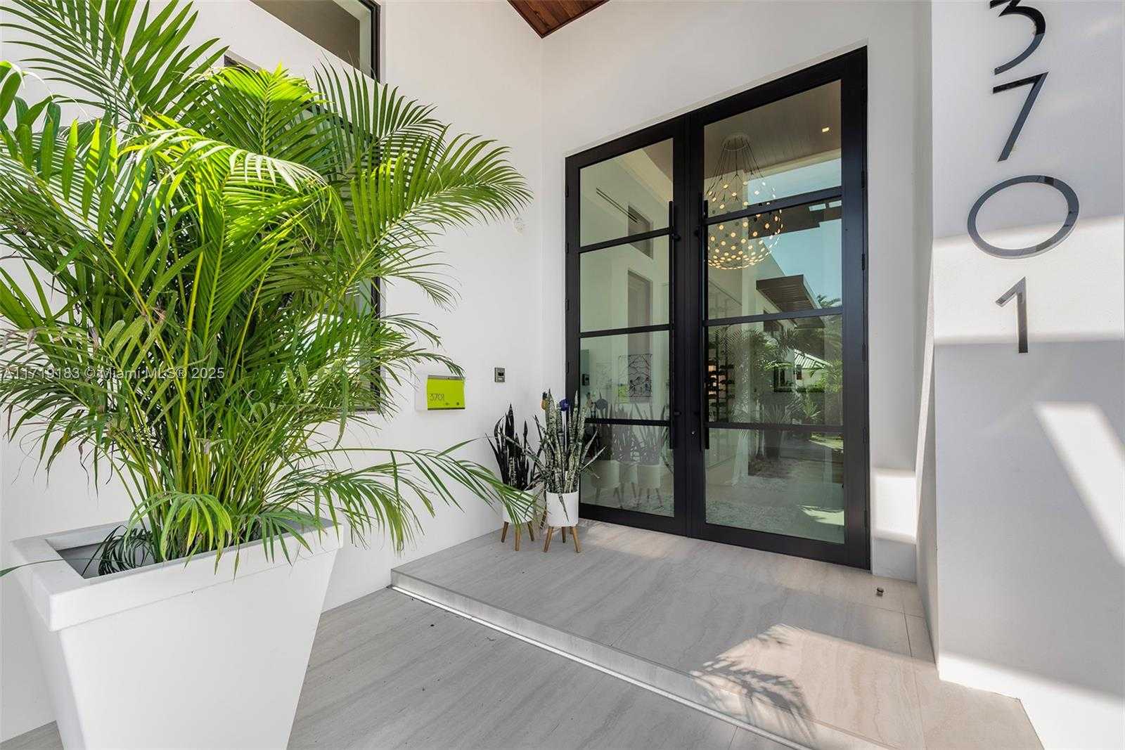 Small Image of 3701 NORTH EAST 26TH AVE, Lighthouse Point Number 9