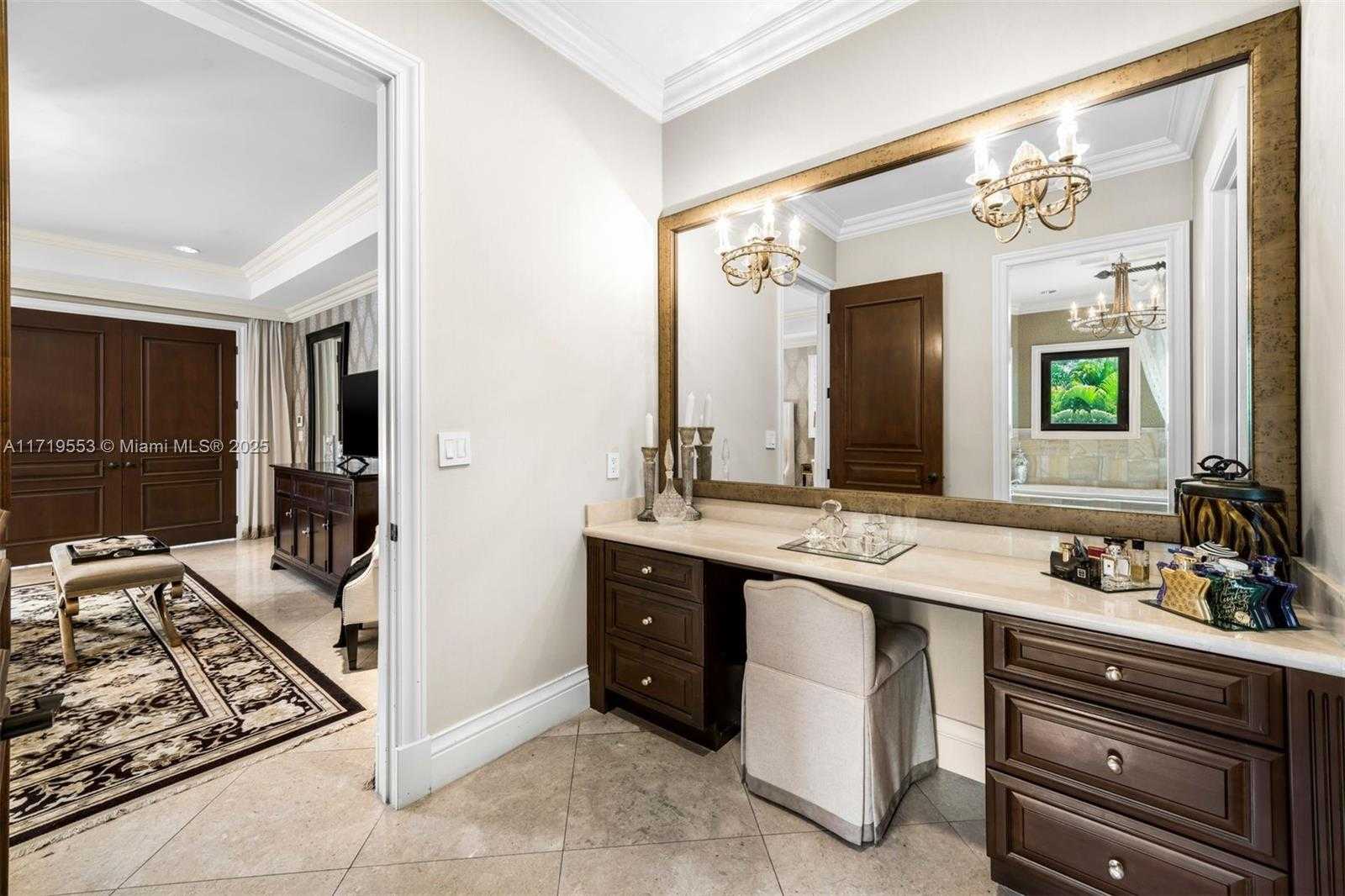 Small Image of 5950 SOUTH WEST 111TH ST, Pinecrest Number 29
