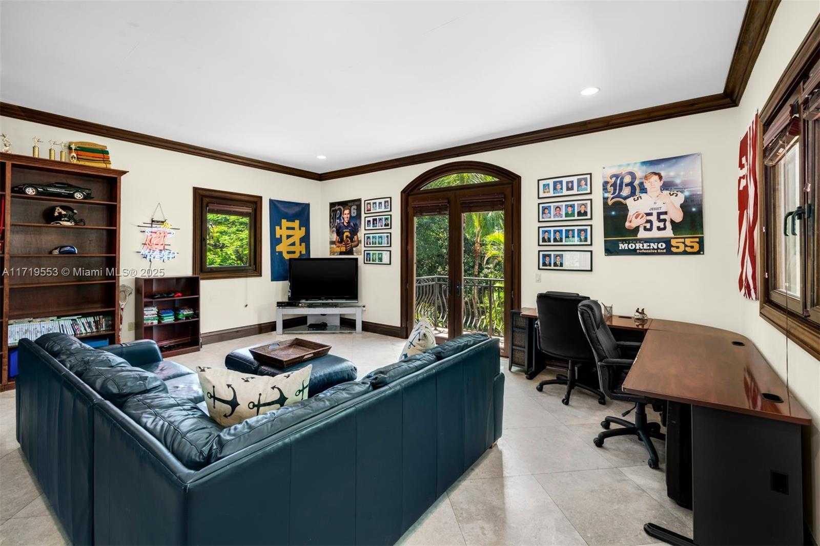 Small Image of 5950 SOUTH WEST 111TH ST, Pinecrest Number 30