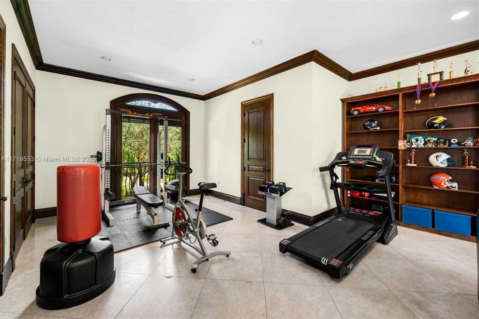 Small Image of 5950 SOUTH WEST 111TH ST, Pinecrest Number 31