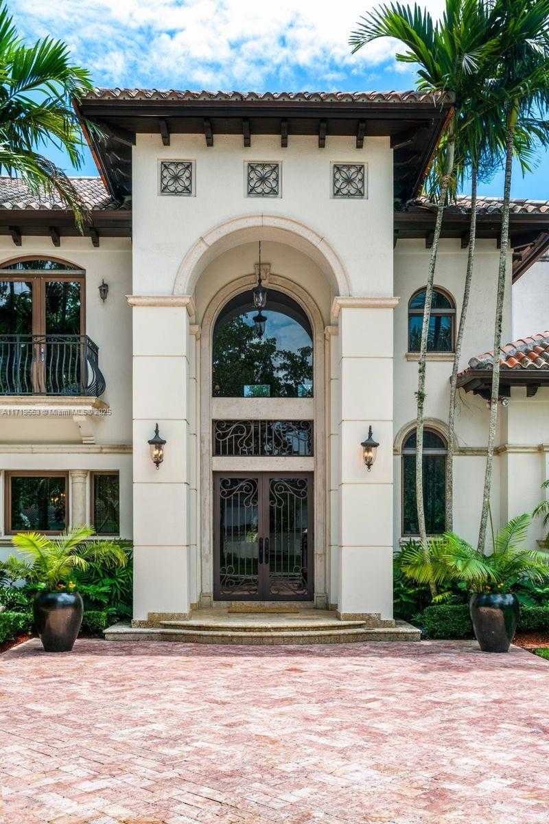 Small Image of 5950 SOUTH WEST 111TH ST, Pinecrest Number 33