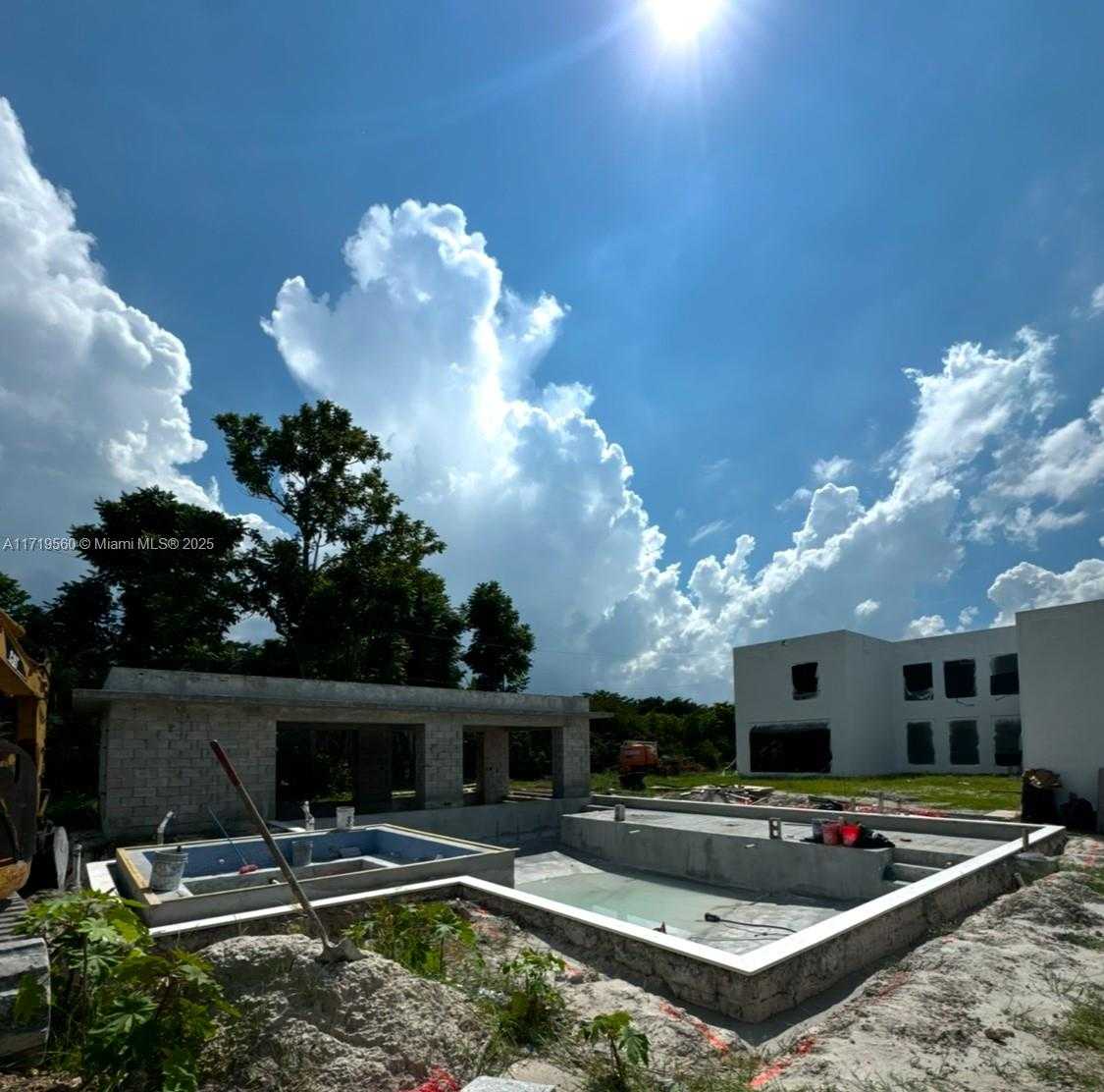 Small Image of 6190 SOUTH WEST 128TH ST, Pinecrest Number 13