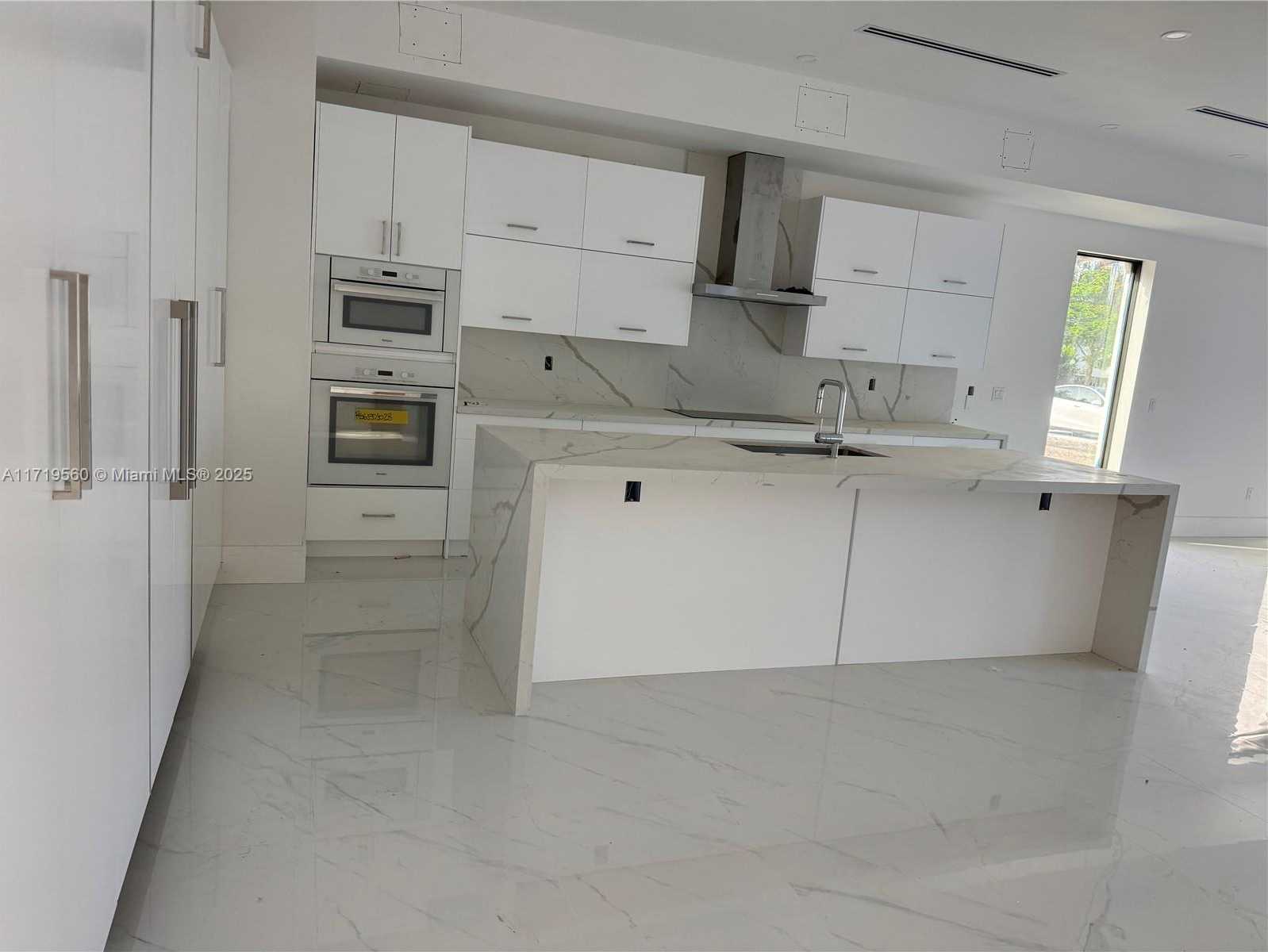 Small Image of 6190 SOUTH WEST 128TH ST, Pinecrest Number 6