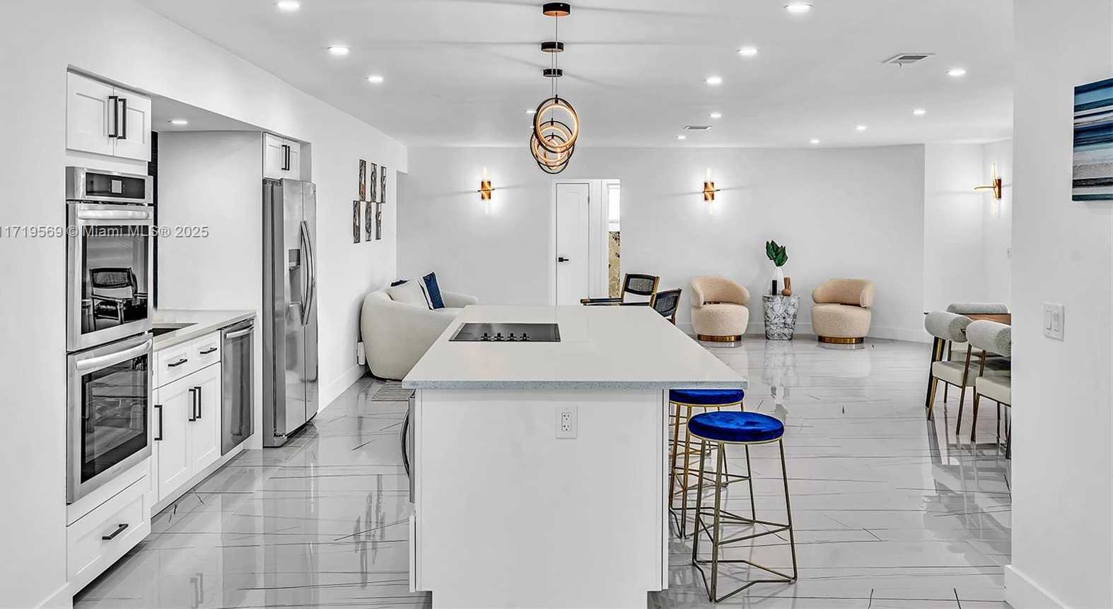 Small Image of 4024 JEFFERSON ST, Hollywood Number 17