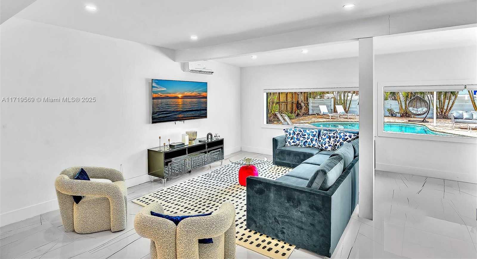 Small Image of 4024 JEFFERSON ST, Hollywood Number 19