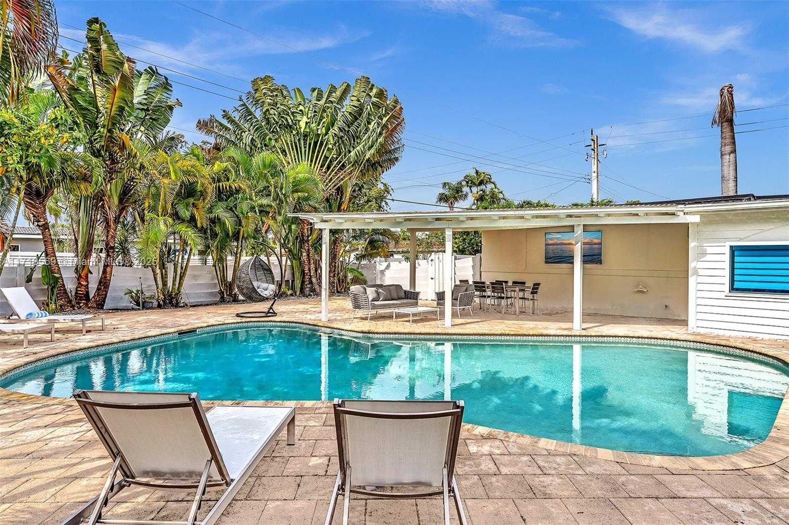 Small Image of 4024 JEFFERSON ST, Hollywood Number 44