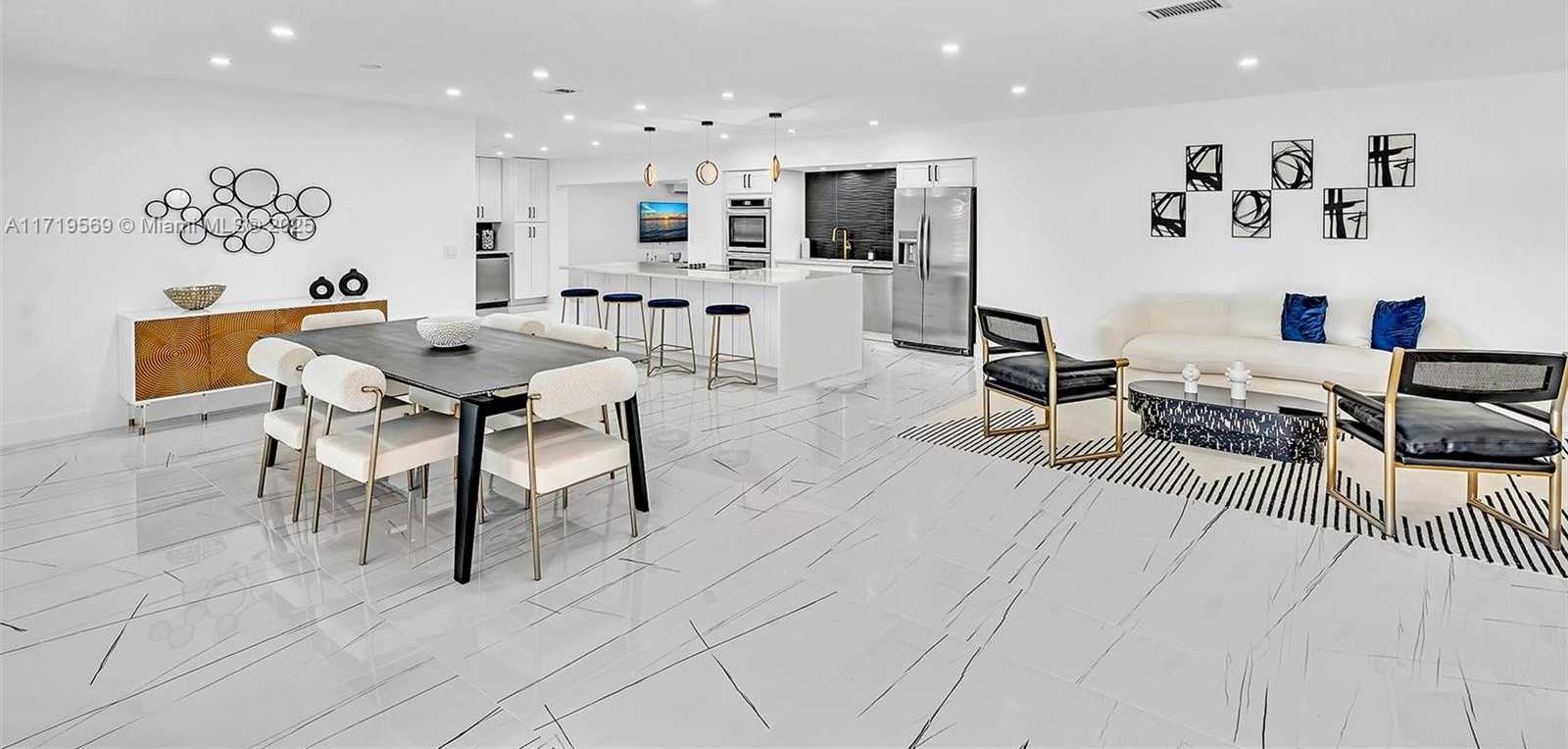 Small Image of 4024 JEFFERSON ST, Hollywood Number 7