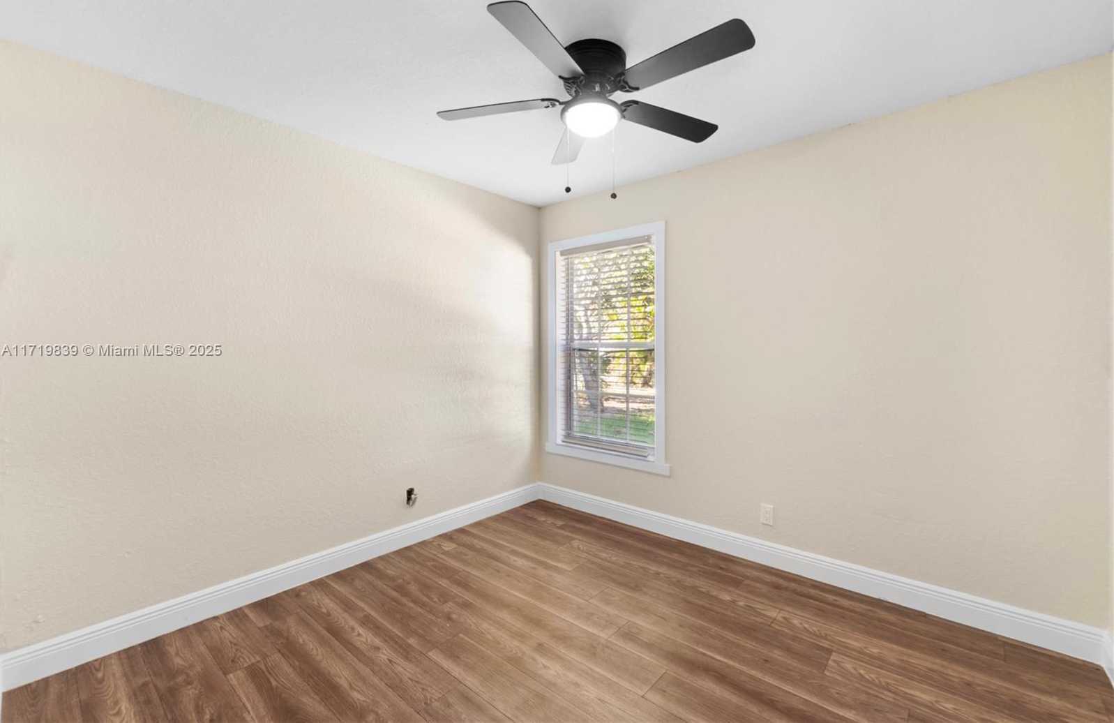 Small Image of 1574 NORTH WEST 7TH LN, Pompano Beach Number 18