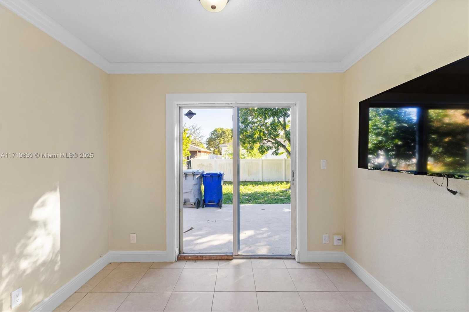 Small Image of 1574 NORTH WEST 7TH LN, Pompano Beach Number 32