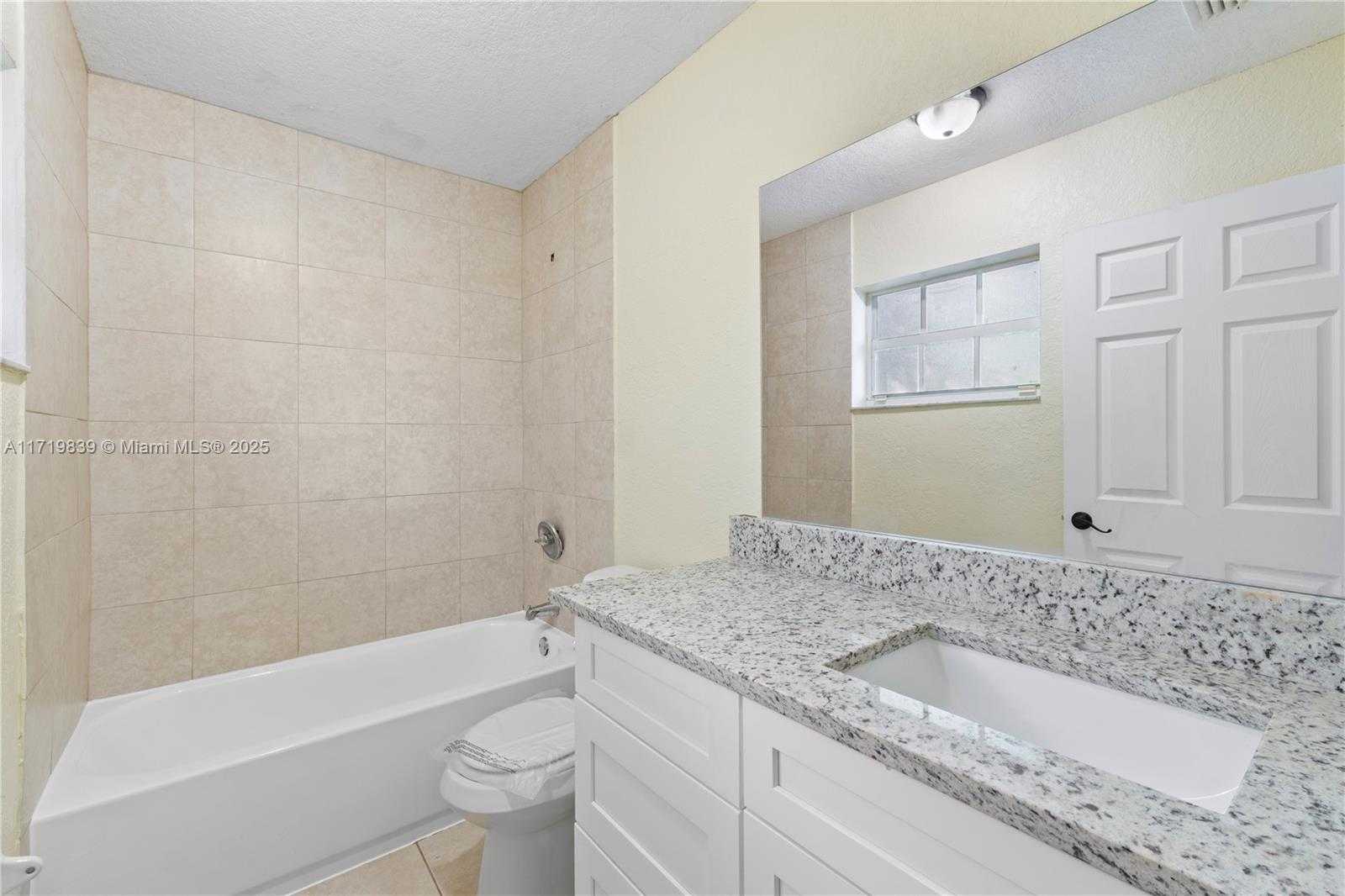 Small Image of 1574 NORTH WEST 7TH LN, Pompano Beach Number 35