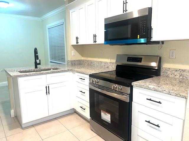 Small Image of 1574 NORTH WEST 7TH LN, Pompano Beach Number 8