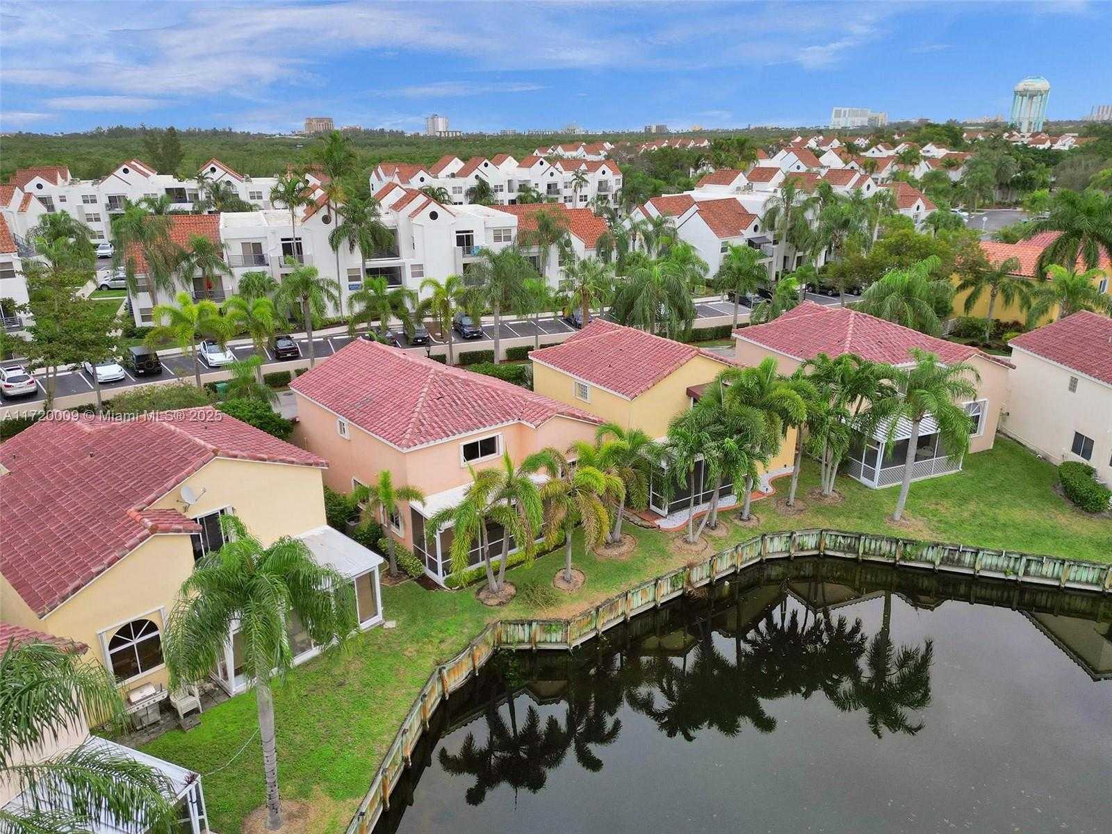 Small Image of 1046 SOUTH EAST 6TH CT, Dania Beach Number 48