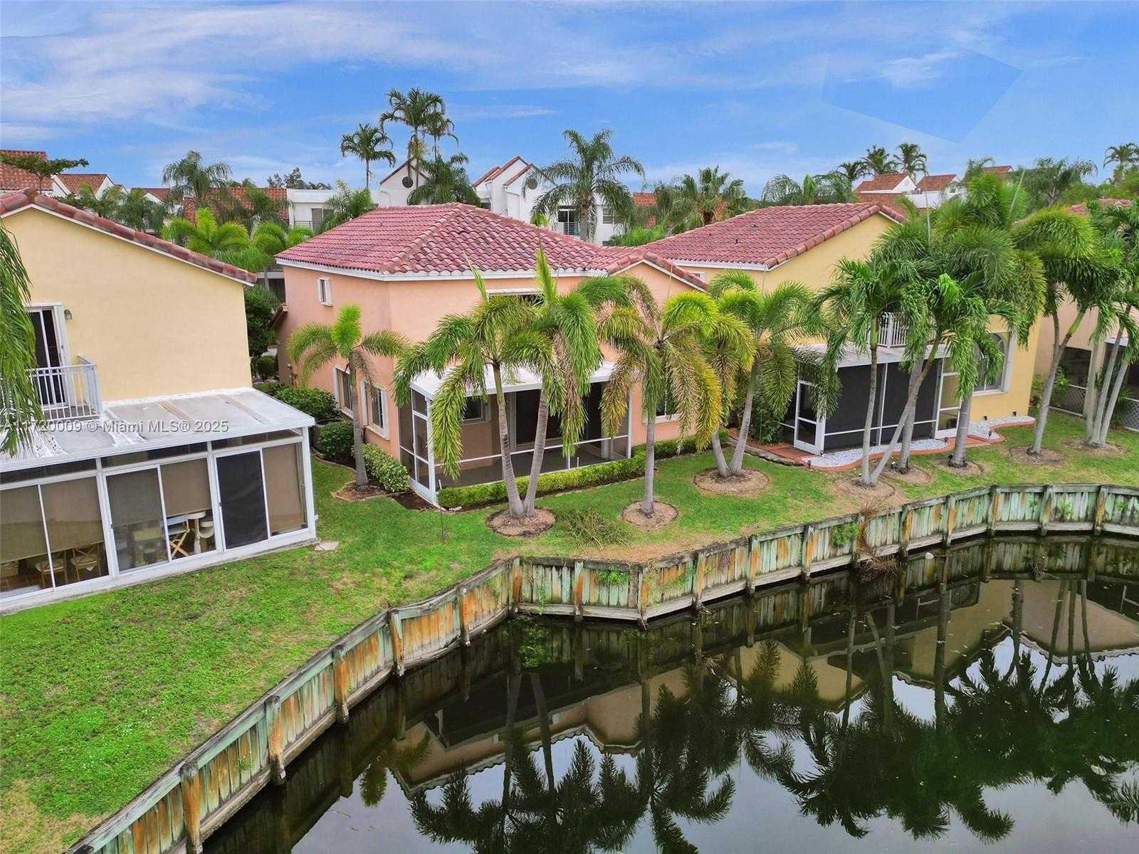 Small Image of 1046 SOUTH EAST 6TH CT, Dania Beach Number 52