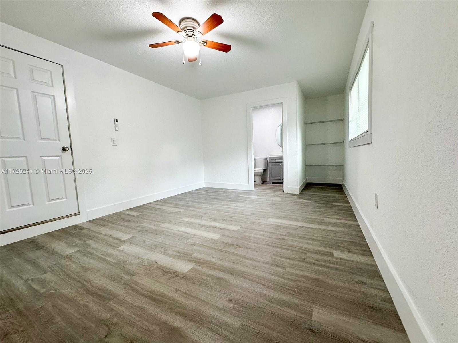 Small Image of 1240 NORTH WEST 122ND ST, North Miami Number 18