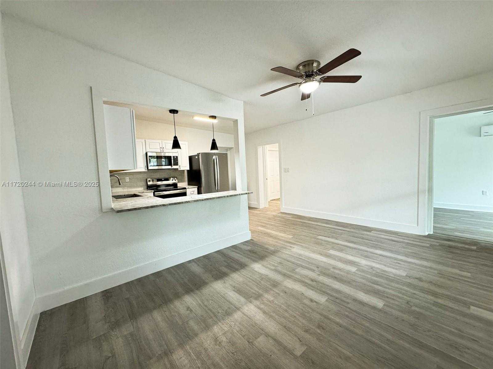 Small Image of 1240 NORTH WEST 122ND ST, North Miami Number 9