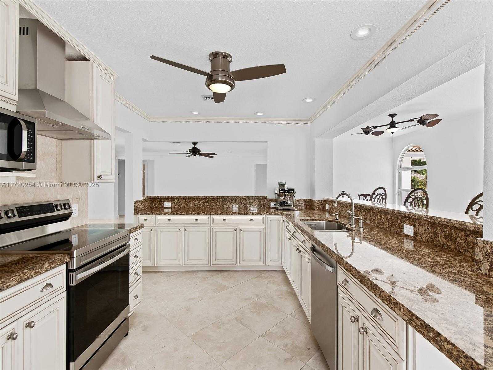 Small Image of 6301 NORTH EAST 20 TER, Fort Lauderdale Number 10
