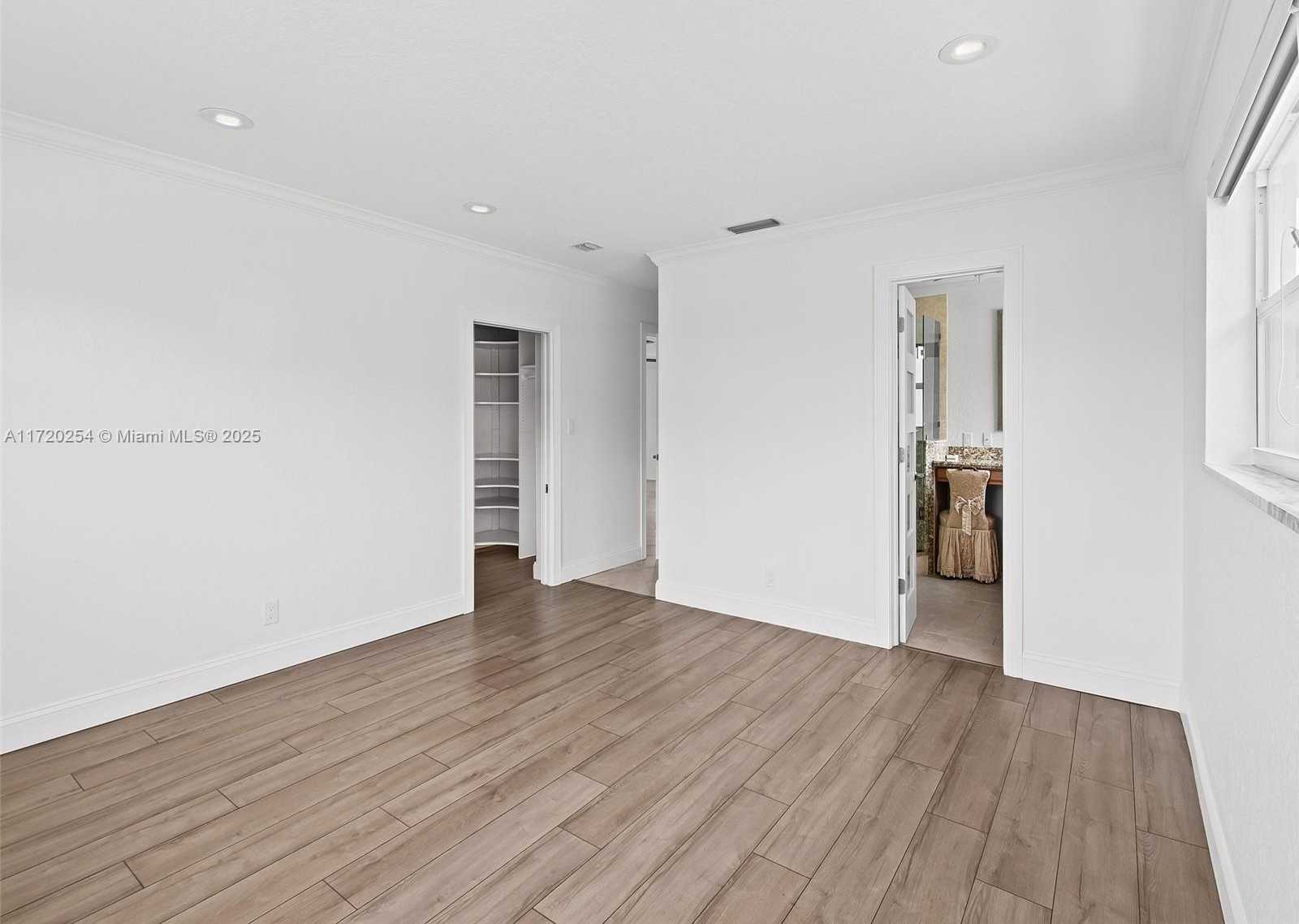 Small Image of 6301 NORTH EAST 20 TER, Fort Lauderdale Number 15