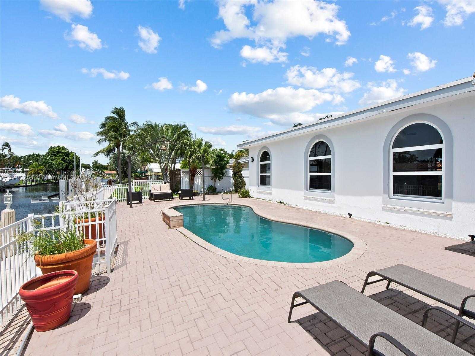 Small Image of 6301 NORTH EAST 20 TER, Fort Lauderdale Number 24