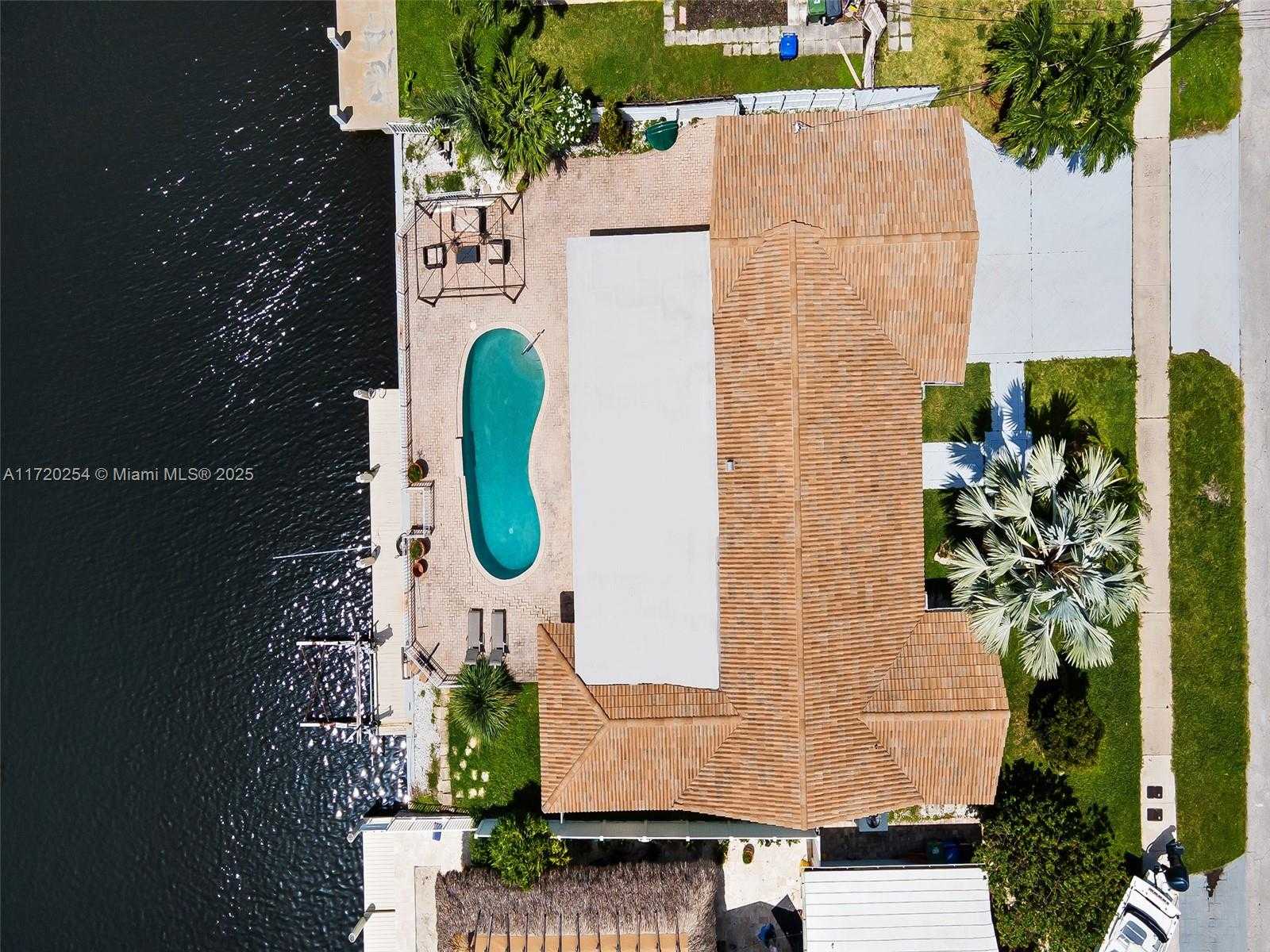 Small Image of 6301 NORTH EAST 20 TER, Fort Lauderdale Number 31