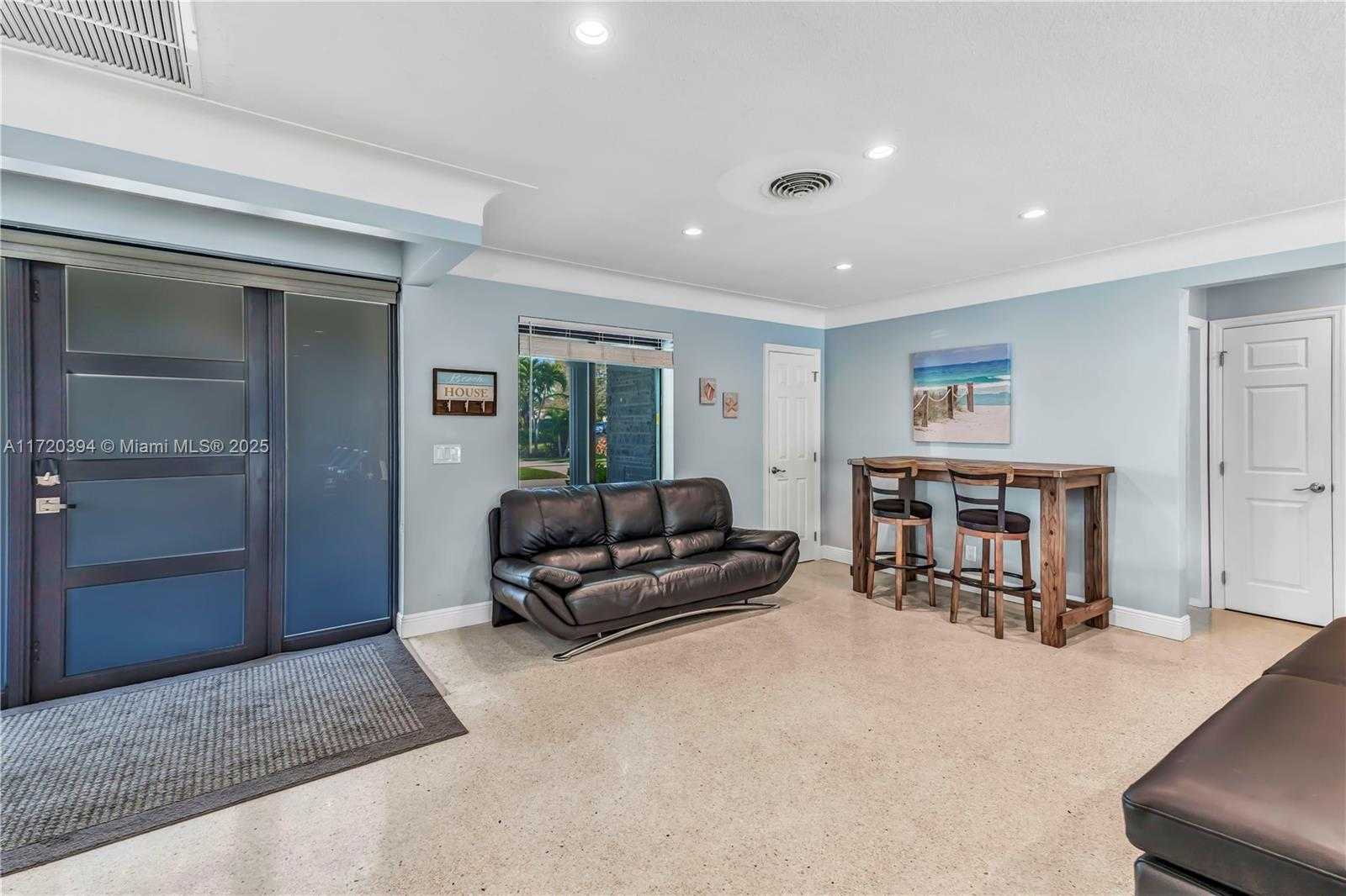 Small Image of 51 LITTLE HARBOR WAY, Deerfield Beach Number 15