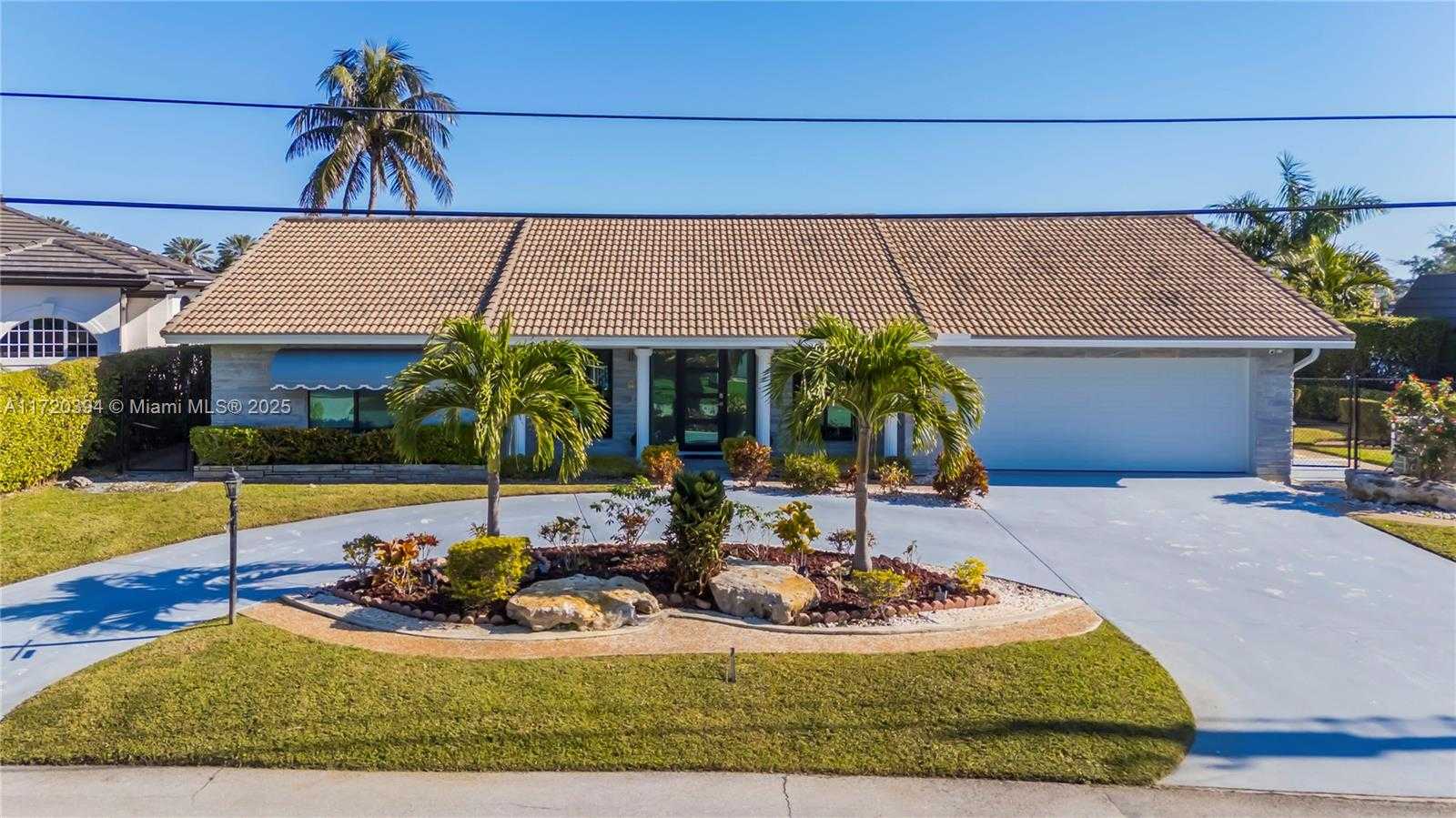 Small Image of 51 LITTLE HARBOR WAY, Deerfield Beach Number 50