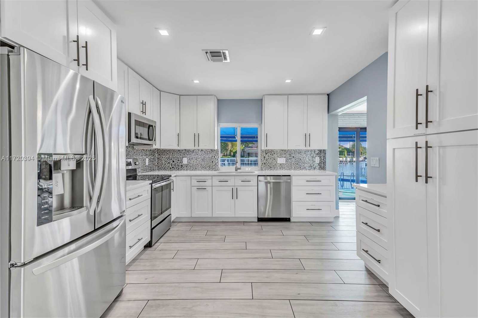Small Image of 51 LITTLE HARBOR WAY, Deerfield Beach Number 8
