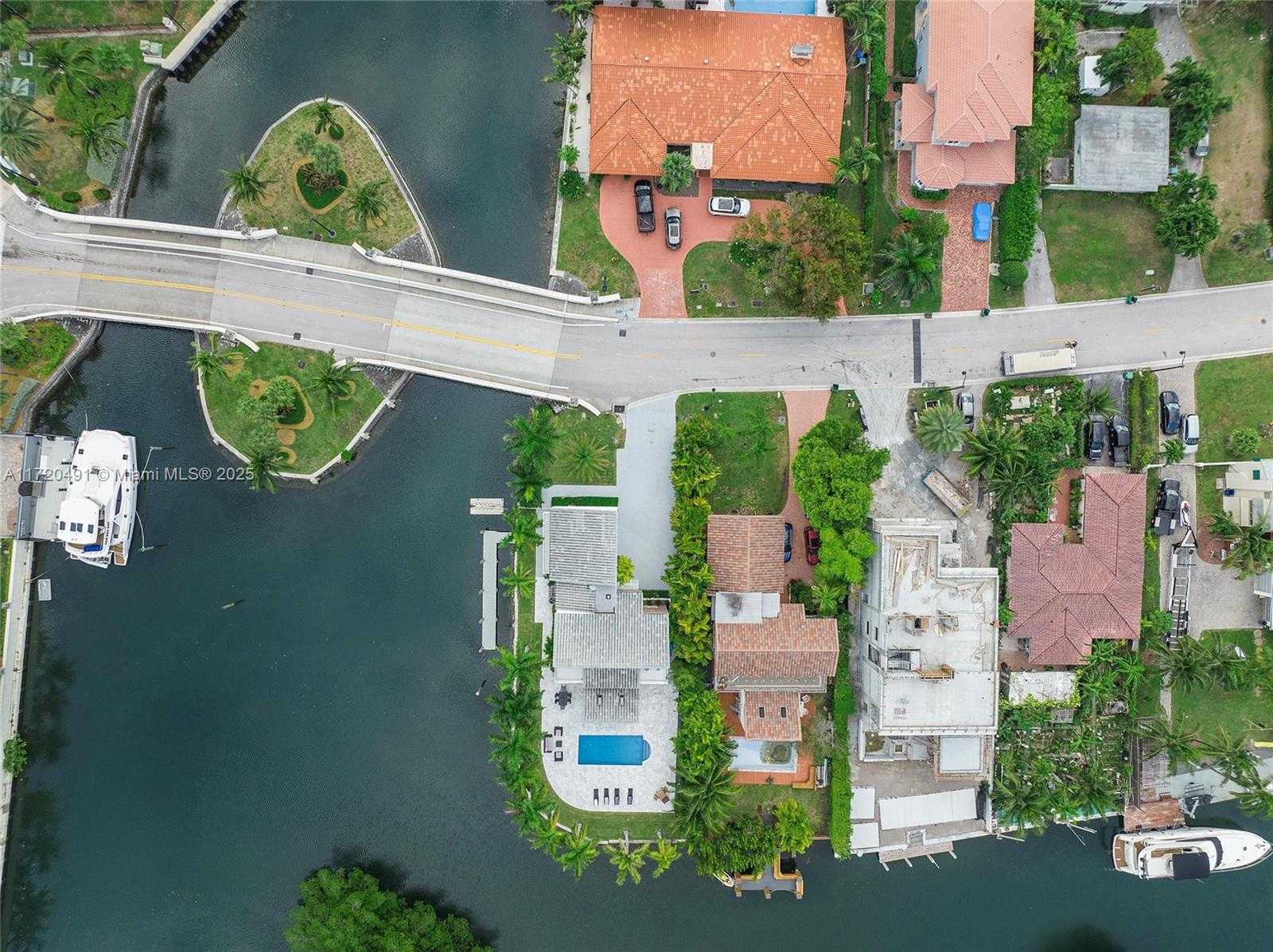 Small Image of 201 ATLANTIC AVE, Sunny Isles Beach Number 54