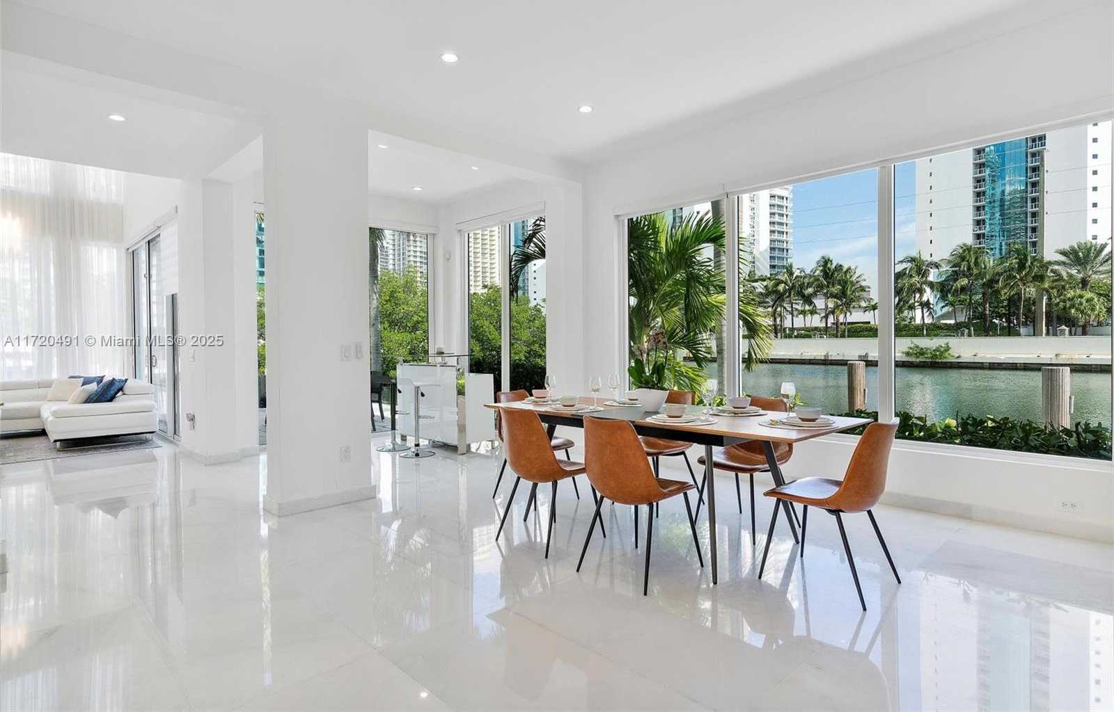 Small Image of 201 ATLANTIC AVE, Sunny Isles Beach Number 6