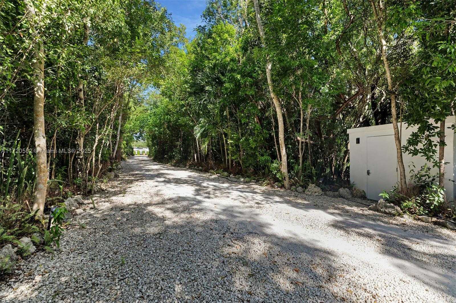 Small Image of Key Largo Number 47