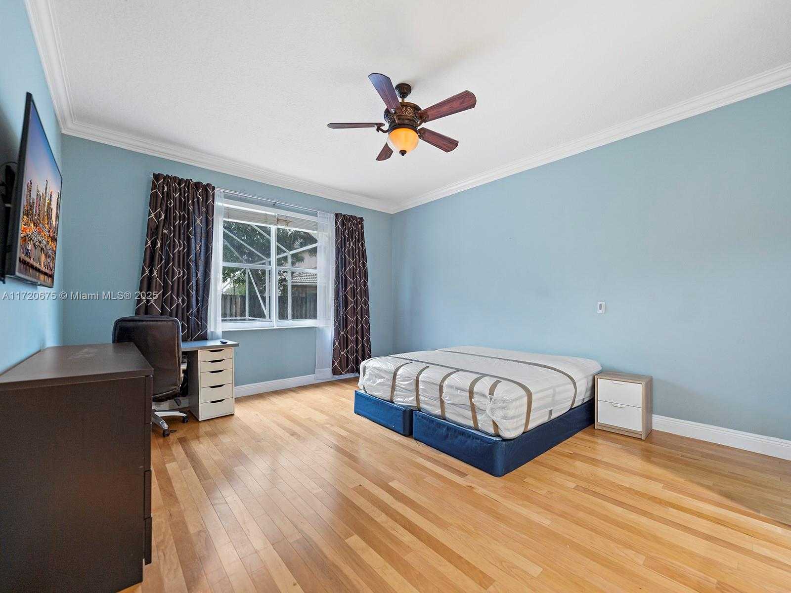 Small Image of 1104 NORTH WEST 139TH AVE, Pembroke Pines Number 15