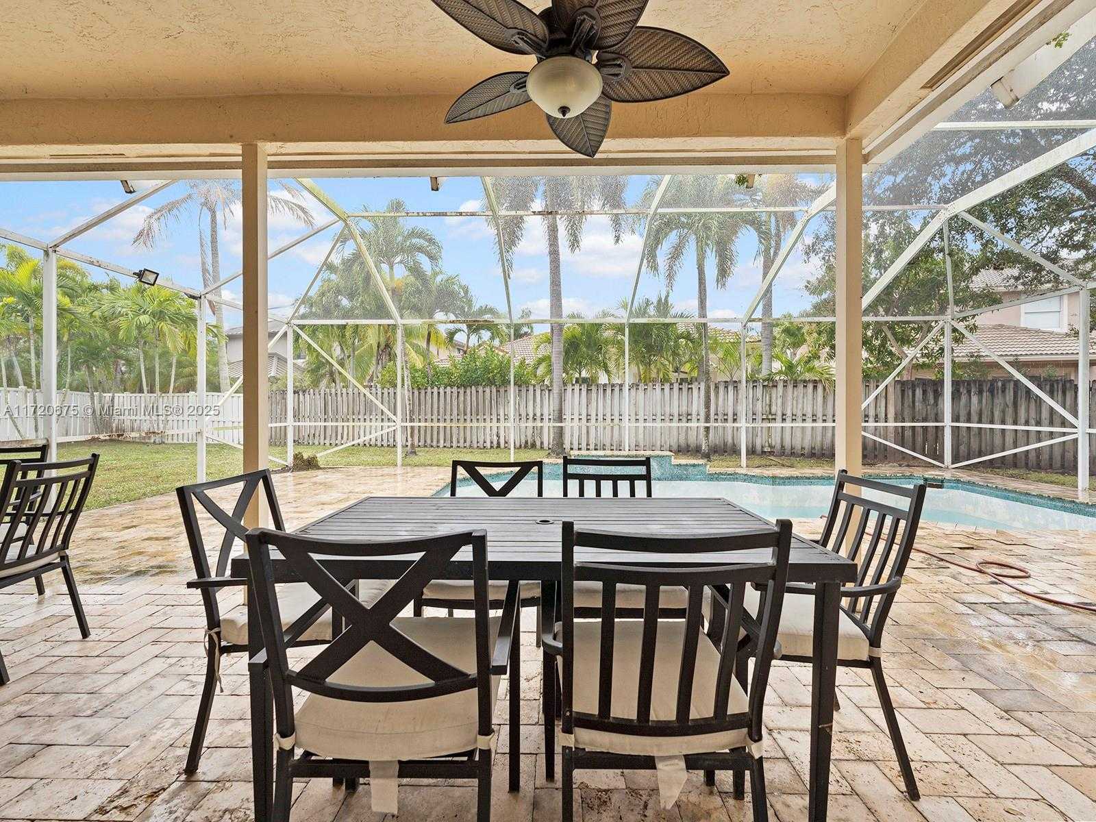 Small Image of 1104 NORTH WEST 139TH AVE, Pembroke Pines Number 34