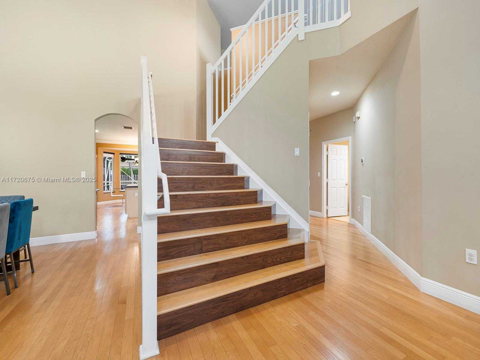 Small Image of 1104 NORTH WEST 139TH AVE, Pembroke Pines Number 4