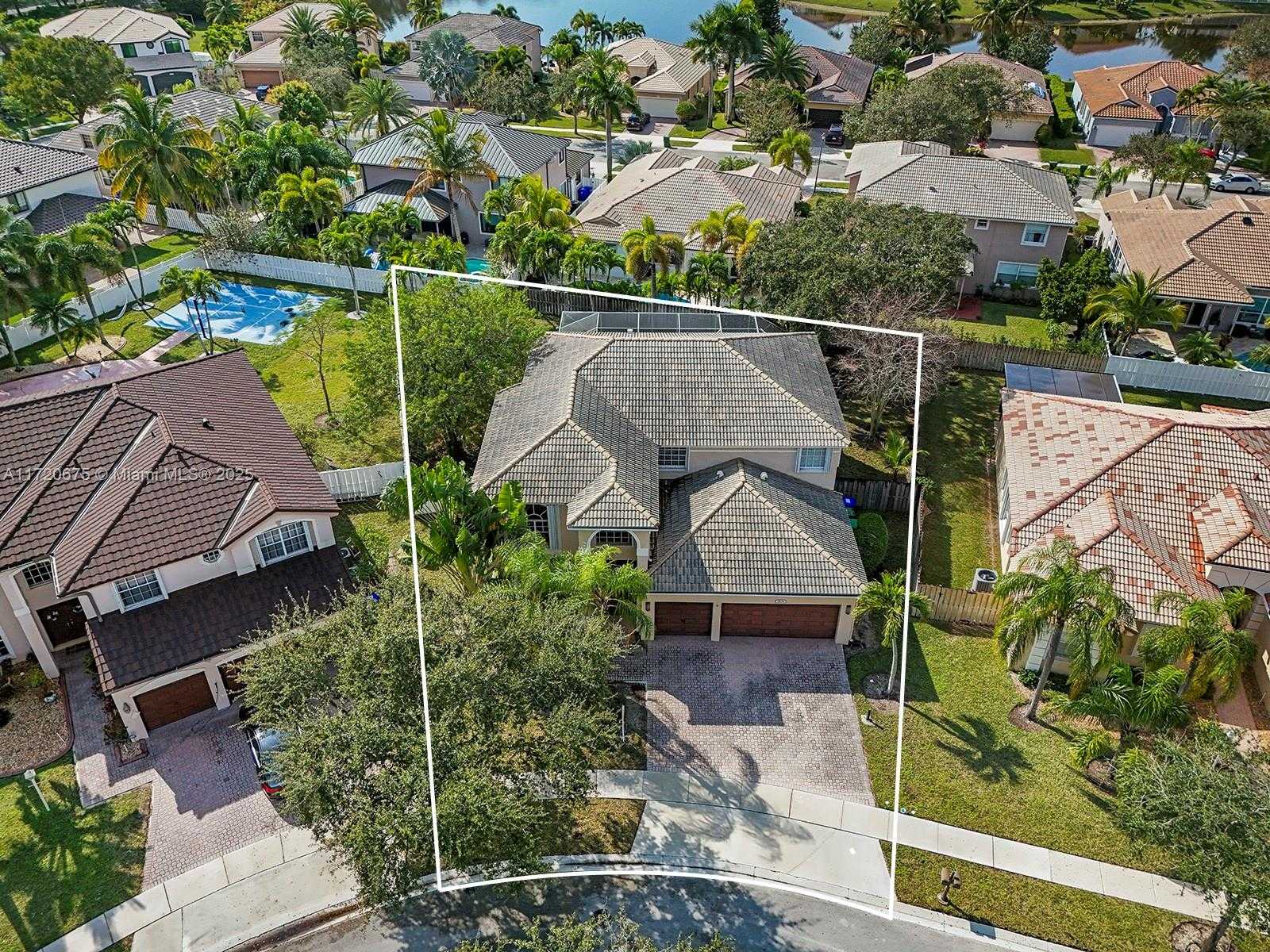Small Image of 1104 NORTH WEST 139TH AVE, Pembroke Pines Number 42