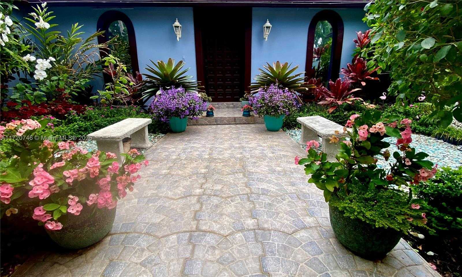 Small Image of 1524 39TH ST, West Palm Beach Number 10